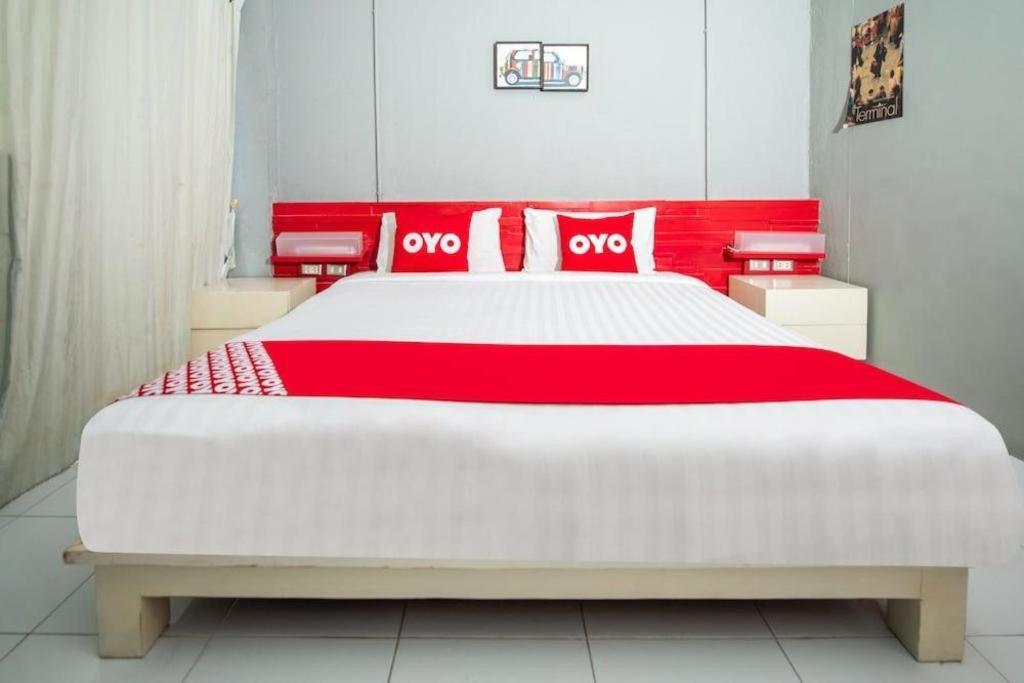 Oyo 292 The Oddy Hip Khách sạn 2*