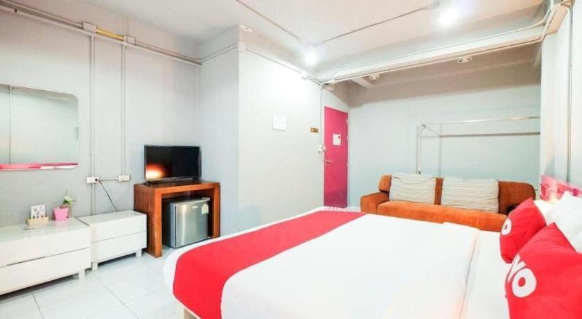 Oyo 292 The Oddy Hip Khách sạn
