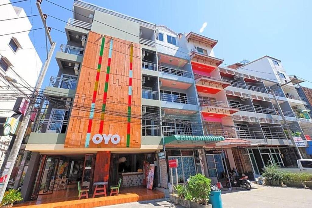 Khách sạn Oyo 292 The Oddy Hip 2*
