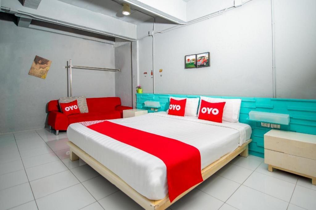 Oyo 292 The Oddy Hip 2* Patong